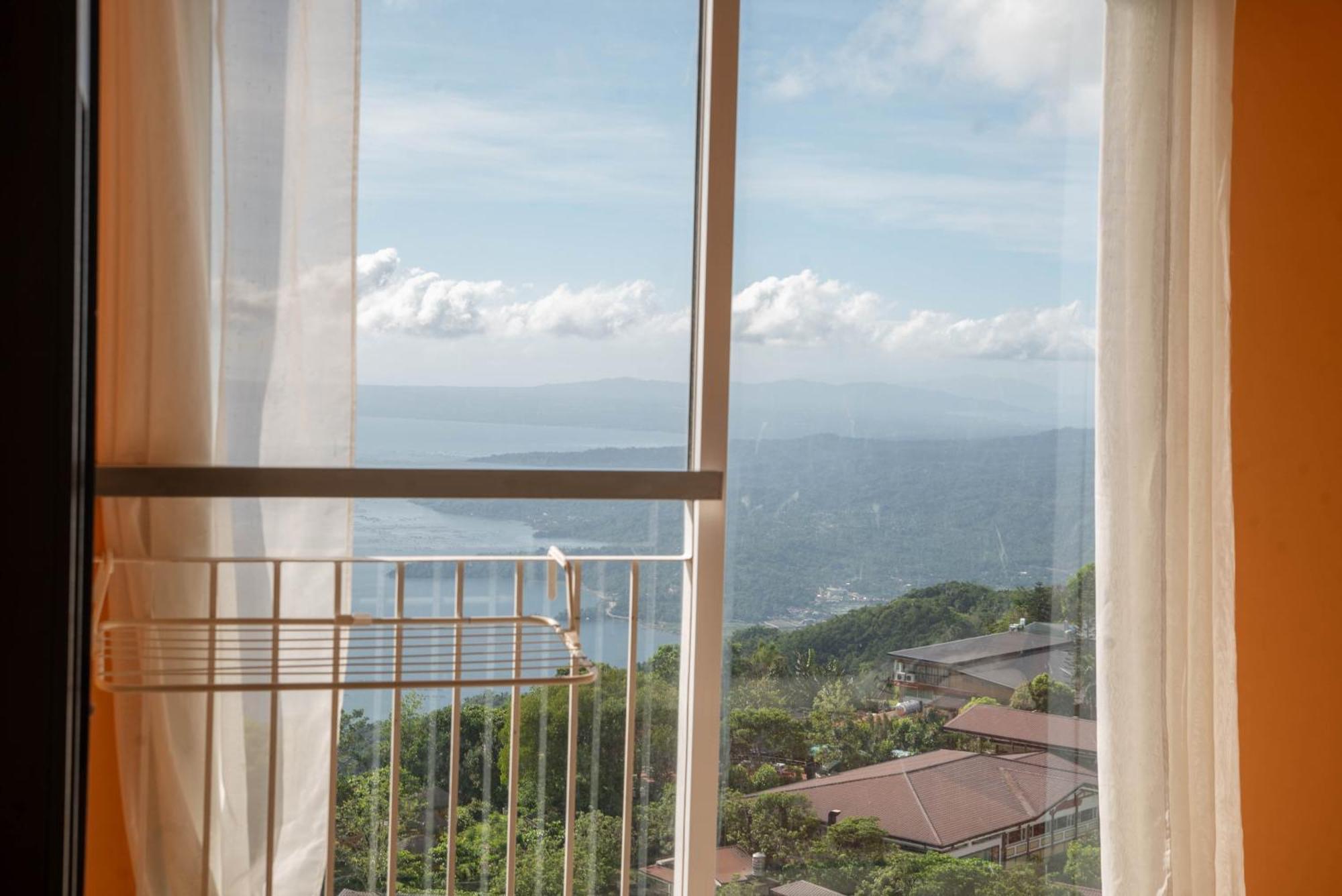 Wind Residences For Rent - Luiice タガイタイ エクステリア 写真
