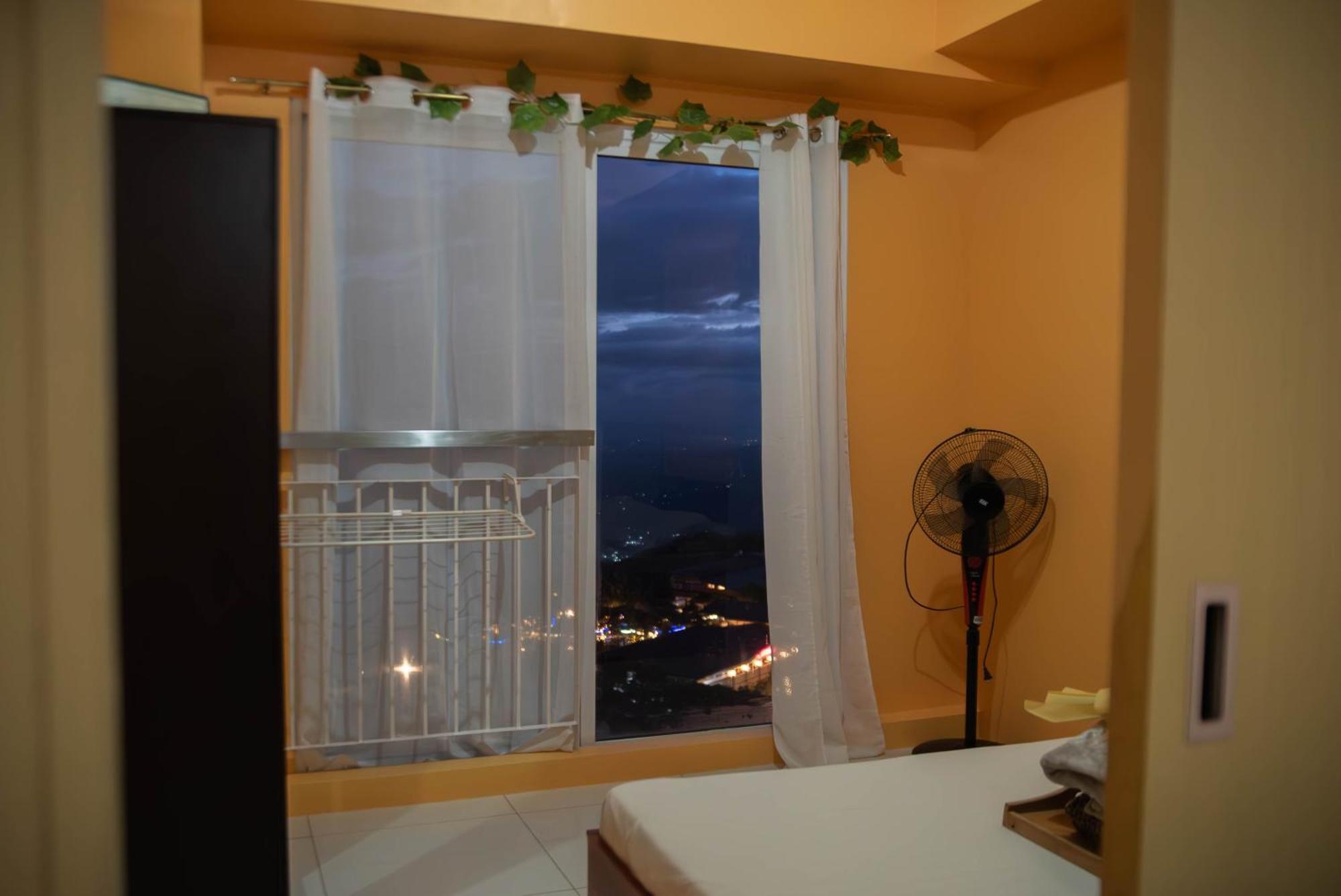 Wind Residences For Rent - Luiice タガイタイ エクステリア 写真